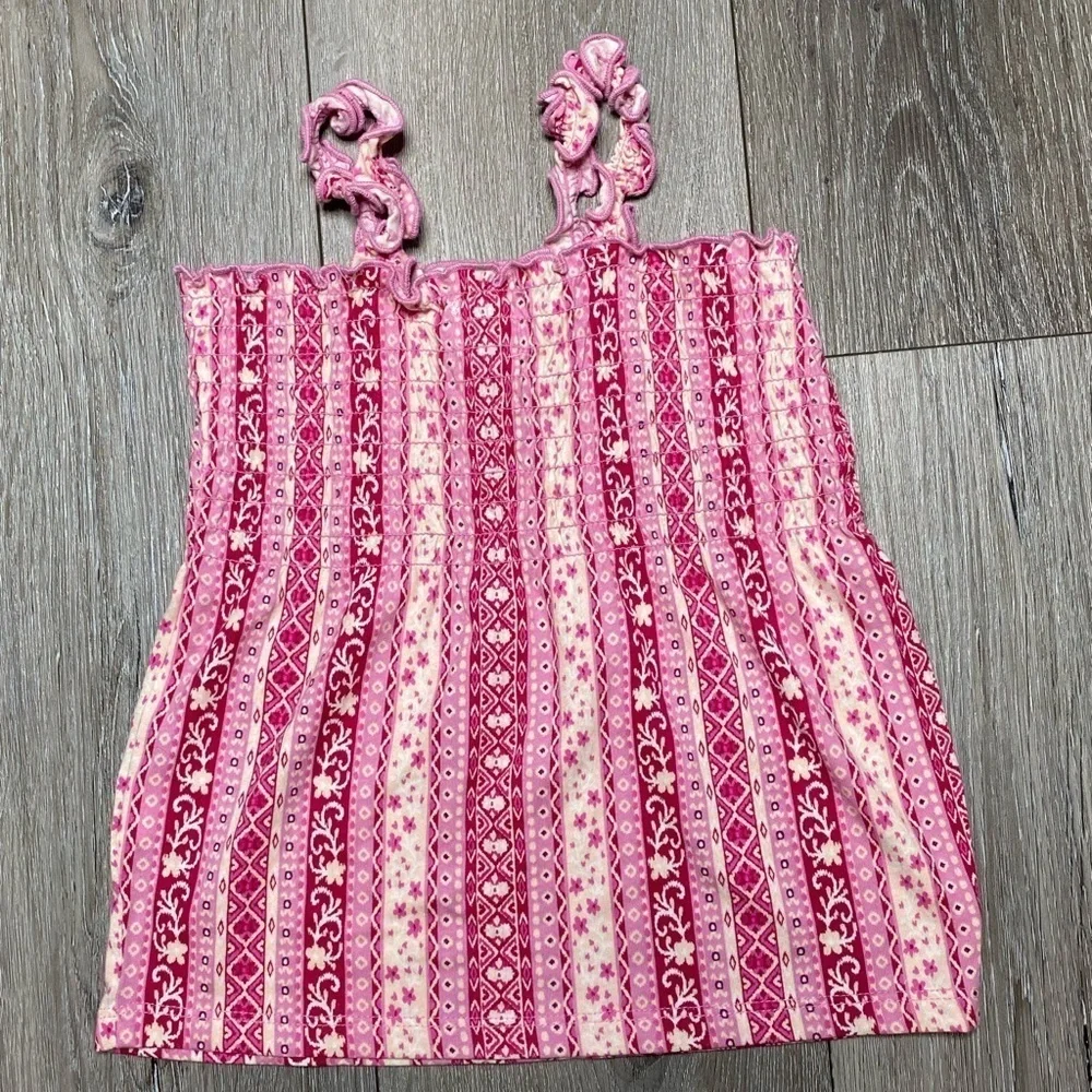 The Children’s Place Lot 2 Summer Tank Tops Size 5/6